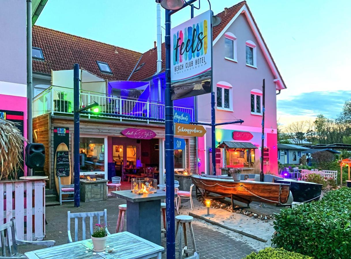 Feels Beach Club Hotel คูล็องสบอร์น ภายนอก รูปภาพ